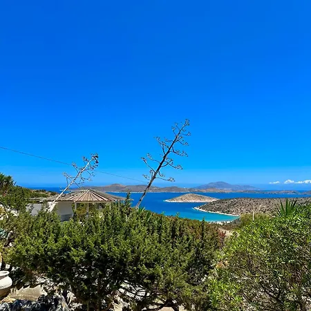 Gasthuis Zografos Irakleia (Naxos)