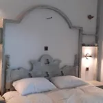 Pensión Zografos Irakleia (Naxos)