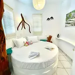 Zografos 4* Irakleia (Naxos)