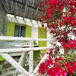 Zografos 4* Irakleia (Naxos)