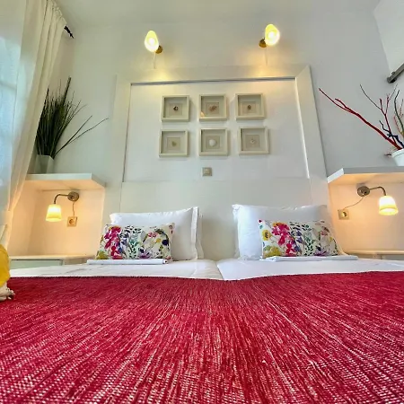 Pensión Zografos 4*