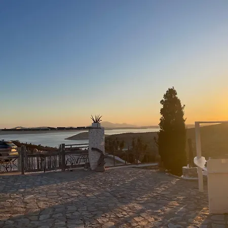 Zografos Penzion Irakleia (Naxos)