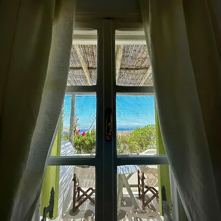 Zografos 4* Irakleia (Naxos)