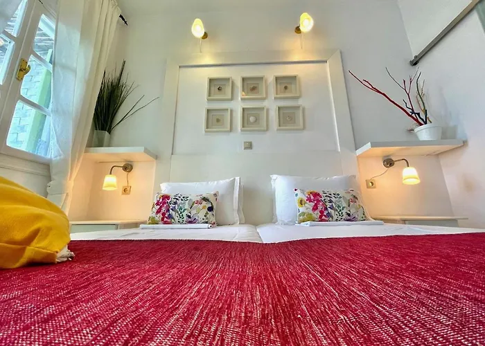 Πανσιόν Zografos 4*