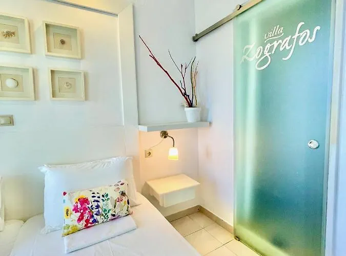 Zografos 4* Irakleia (Naxos)