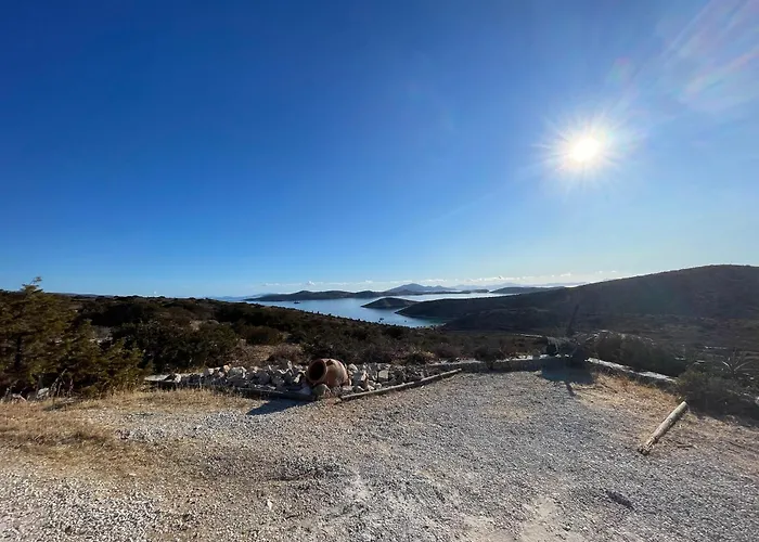 Zografos Irakleia (Naxos)