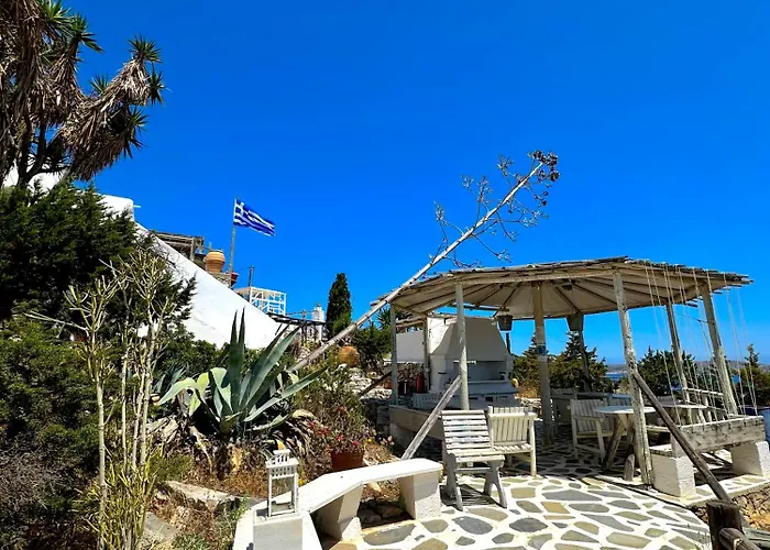 Πανσιόν Zografos