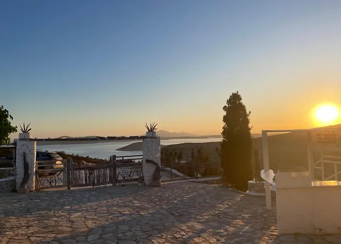 Zografos Πανσιόν Ηρακλειά